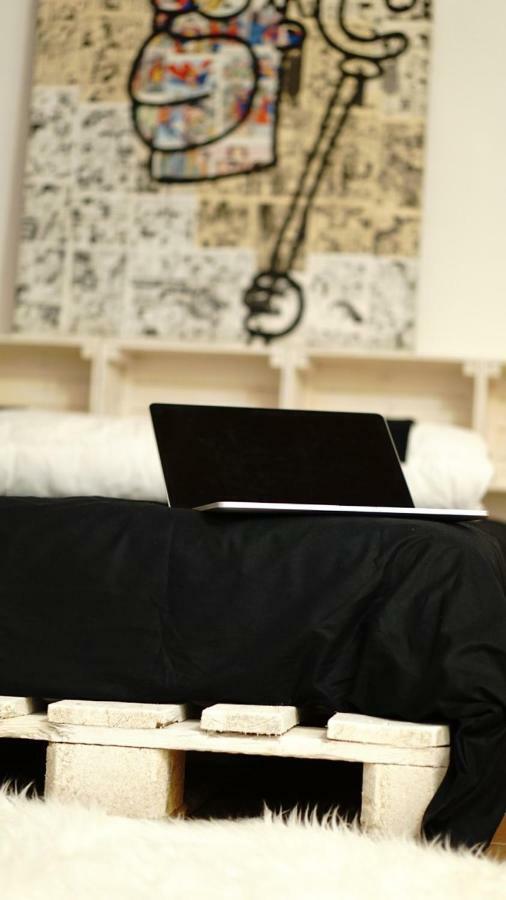 Art House In The Artist Workspace In The Center Villa Napoli Bagian luar foto