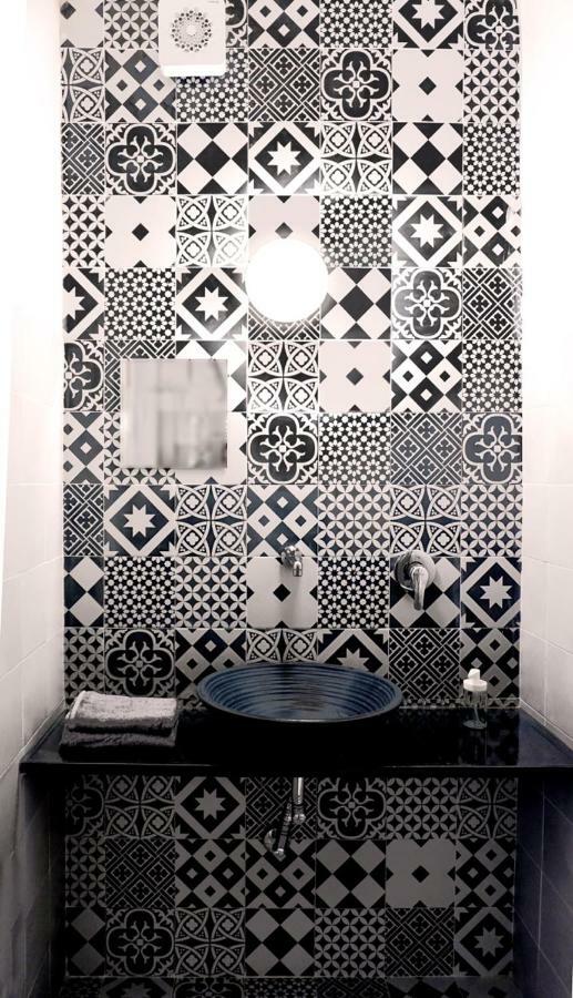Art House In The Artist Workspace In The Center Villa Napoli Bagian luar foto